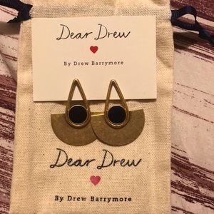 Soho Fan Pendant Earring